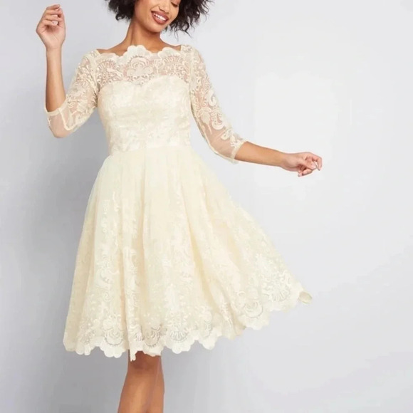 New ModCloth Chi Chi London Champagne Lace Dress Size 4 NWT Vintage‎ Inspired - Picture 14 of 14